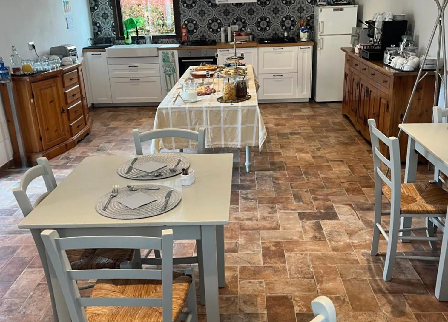 مزرعة للإقامة Agriturismo Santa Lucia فونتيبلاندا
